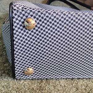 Isaac Mizrahi Black and White Houndstooth Tote
